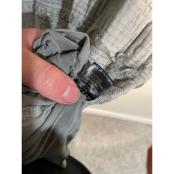 Pol‎ Gray Lace Boho Long Sleeve Mini Dress Size Medium - Picture 12 of 12